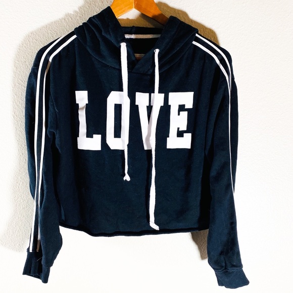 Love Hoodie 🖤 - Picture 2 of 4